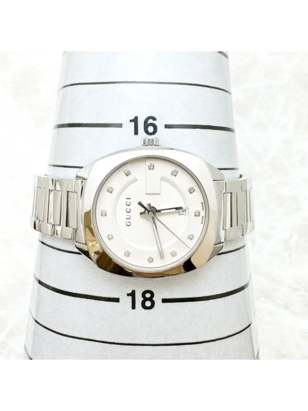 Gucci 142.5 Watch Diamond Quartz Stainless Steel 17